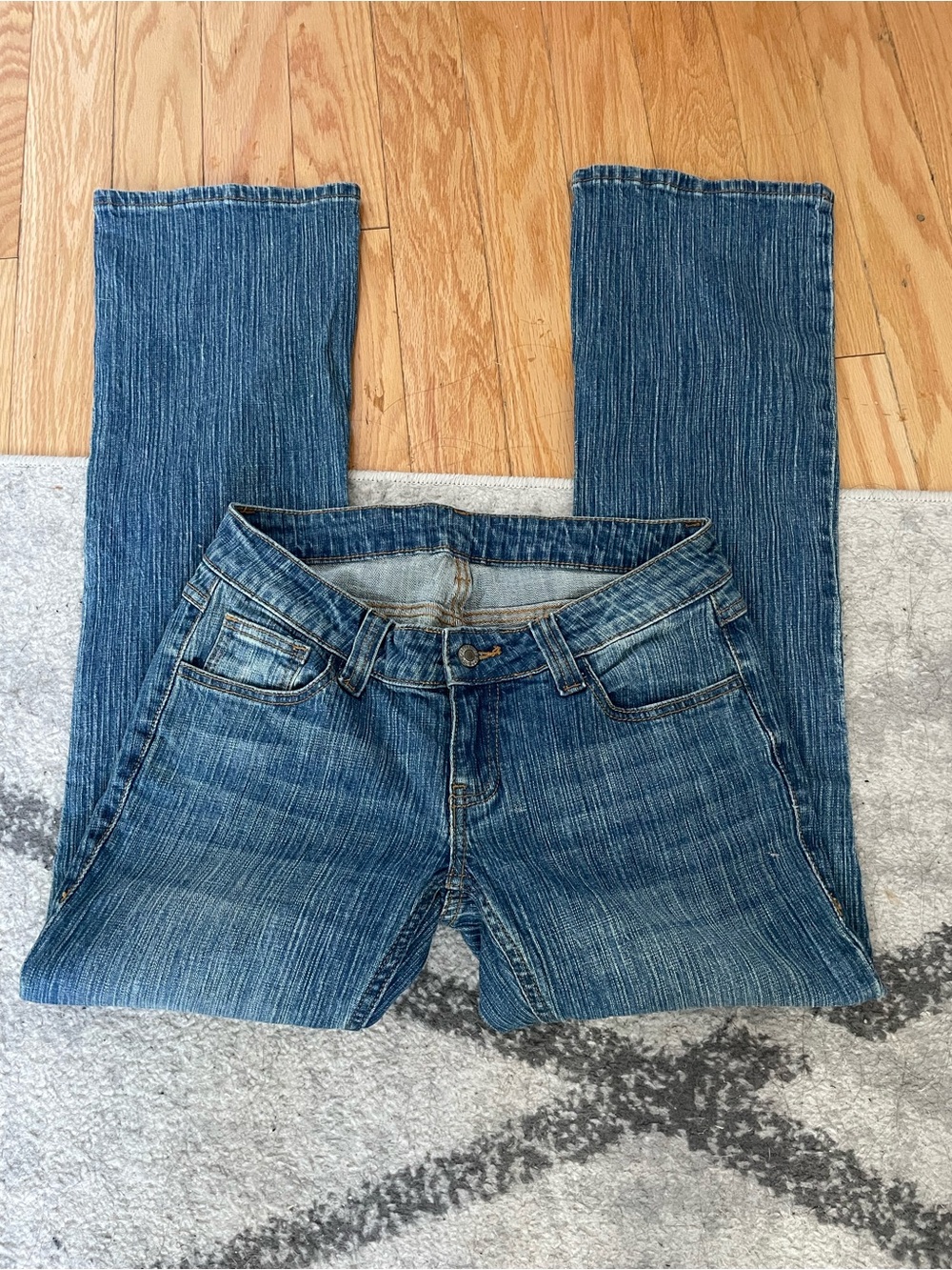 Brandy Melville low rise Jenny jeans